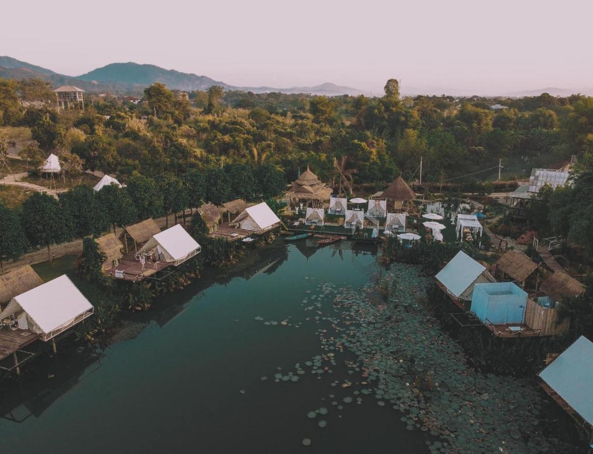 Nang Non Camping Ville นางนอนแค้มป์ปิ้งวิลล์ Mae Sai Exterior photo